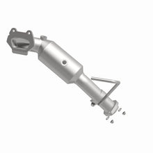 Cargar imagen en el visor de la galería, MagnaFlow Conv Direct Fit OEM 12-17 Jeep Wrangler 3.6L Underbody