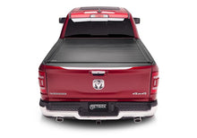 Cargar imagen en el visor de la galería, Retrax 09-18 Ram 1500 w/o RamBox (6.4ft. Bed) Retrax IX