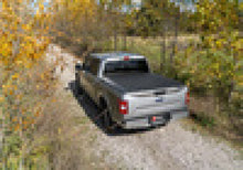 Laden Sie das Bild in den Galerie-Viewer, BAK 88–13 Chevy Silverado/GM Sierra Revolver X4s 6,6 Fuß Bettdecke (2014 HD /2500 /3500)