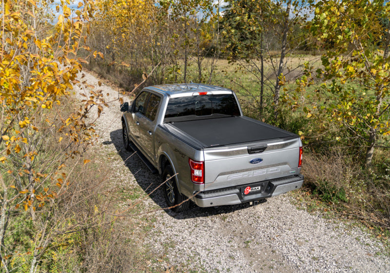 BAK 88-13 Chevy Silverado/GM Sierra Revolver X4s Funda para cama de 6.6 pies (2014 HD /2500 /3500)