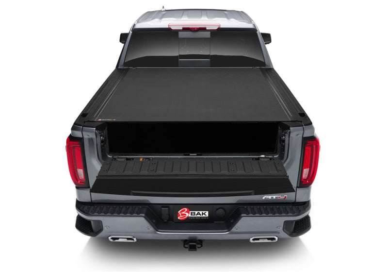 BAK 88-13 Chevy Silverado/GM Sierra Revolver X4s Funda para cama de 6.6 pies (2014 HD /2500 /3500)